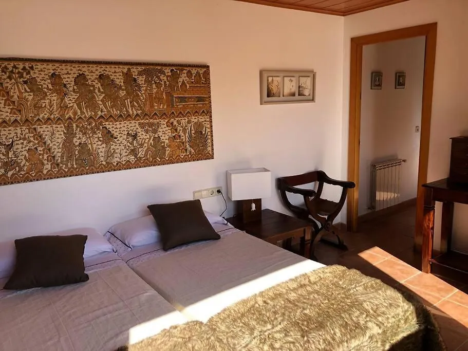 Finca Falguerar, Villa Rural Aislada  Llofríu