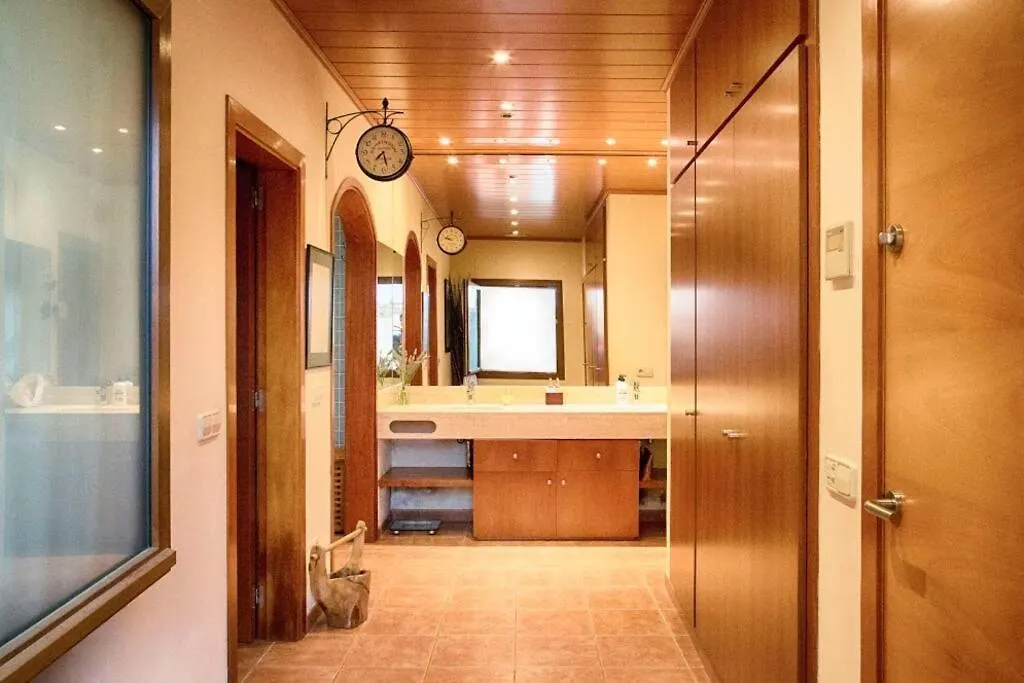 Finca Falguerar, Villa Rural Aislada 0*, Llofríu